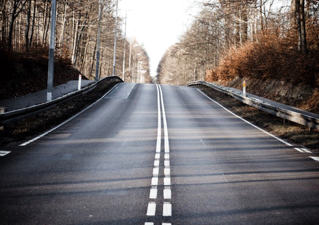 Danmark er et lille land, som ikke kan basere sin vækst og konkurrenceevne på stordriftsfordele eller billig arbejdskraft. Vores råstof er medarbejderne. Og her drejer det sig ikke blot om at være dygtig inden for et fagligt speciale. Tværtimod er der en