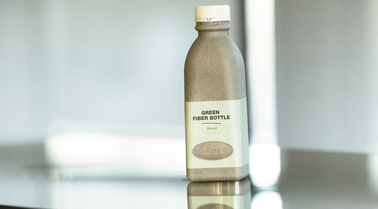 Fiberflaske produceret af EcoXpac, Teknologisk Institut udviklet plasma coating