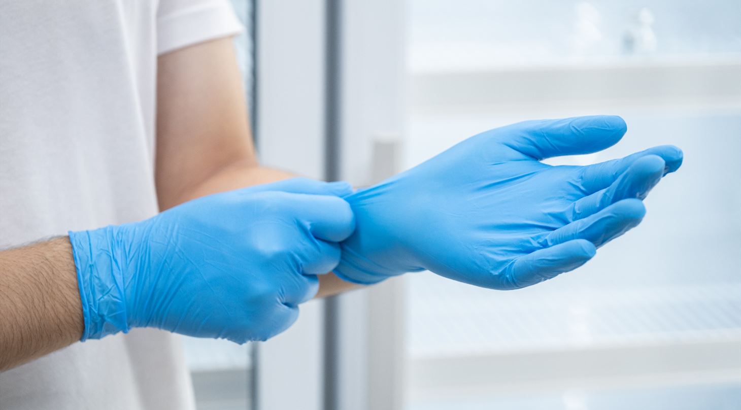 Genbrugelige handsker skal sænke hospitalernes Teknologisk