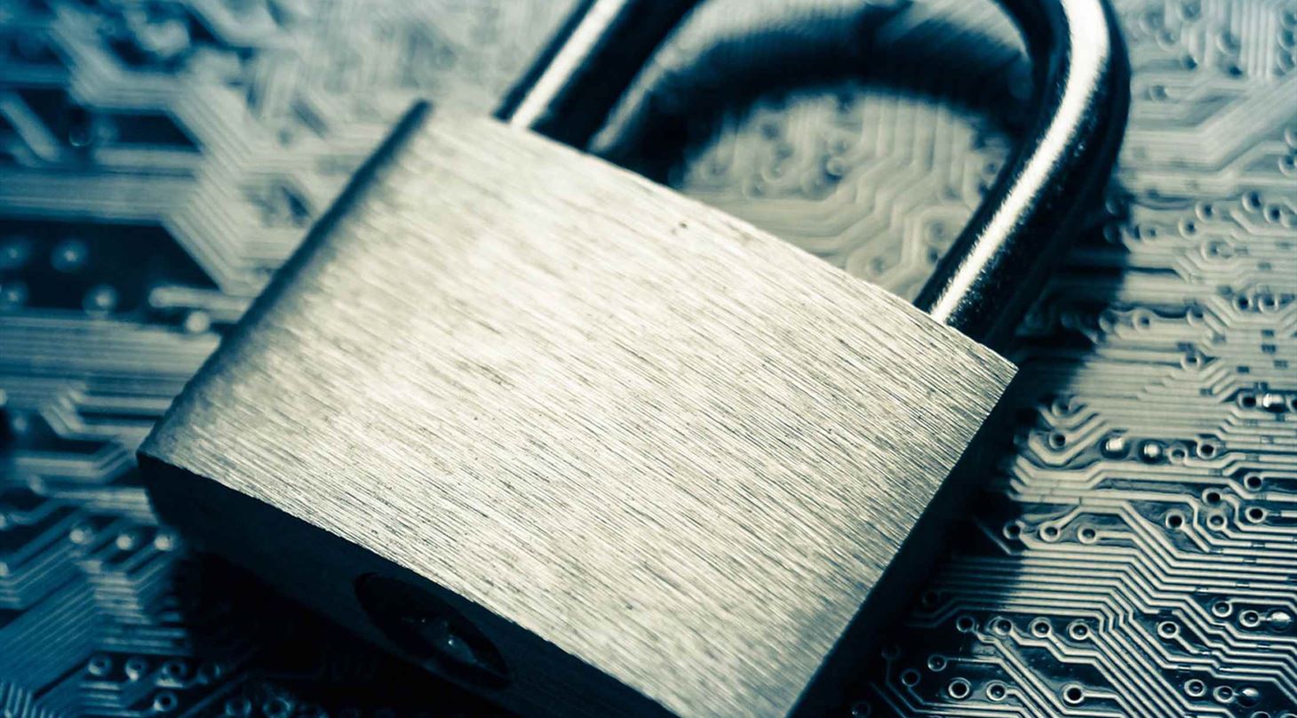 Topbillede til artiklen om IT-sikkerhed og Informationssikkerhed