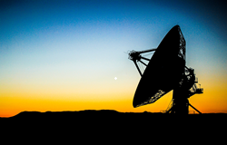 Billede af milit�r radar til hjemmesiden